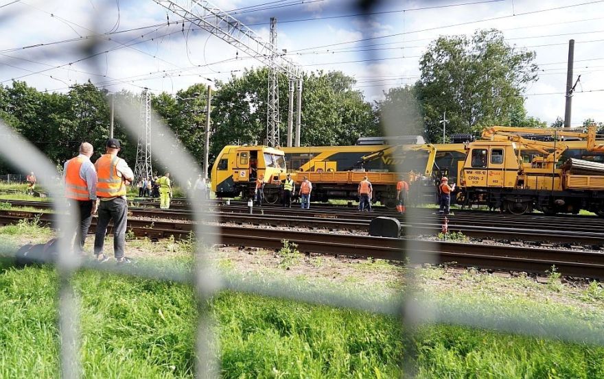 Institūcija: Vilciena un drezīnas sadursme augustā notika, drezīnai neievērojot aizliedzošo signālu