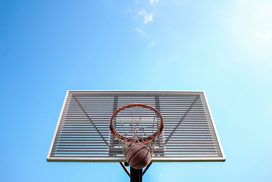 Īpaši izvēlētā vietā Salaspilī top jauns basketbola laukums – zināms, kad to atklās
