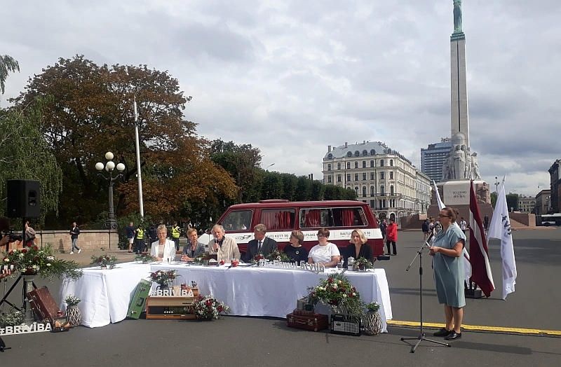 Īvāns: "Baltijas ceļa" mācība šodienas Eiropai ir milzīgā solidaritāte