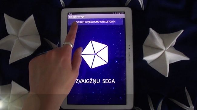 Izstādē būs apskatāma latvietes radīta interaktīvā miega sega bērniem