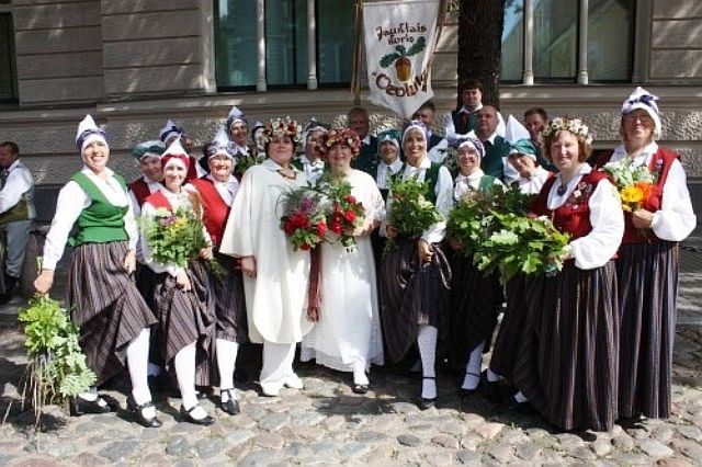 Jauktā kora "Ozolzīle" 35 gadu jubilejas koncerts Zaķumuižā