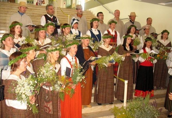 Jauktā kora "Spārni" 25 gadu jubilejas koncerts Siguldā