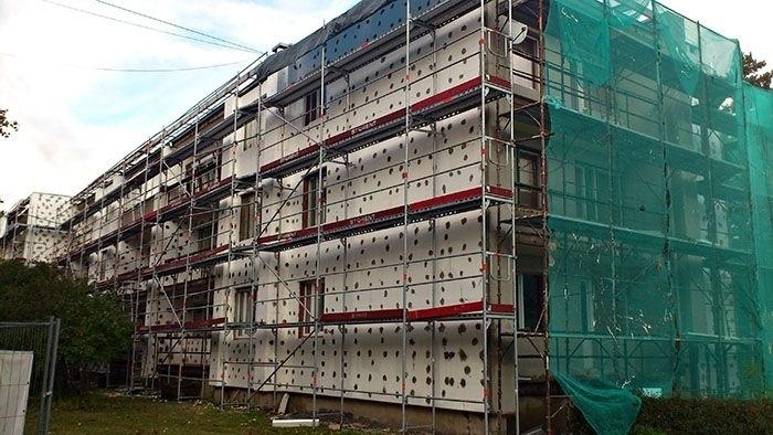 Jaunā nodokļa dēļ daudzdzīvokļu ēkas grims dziļāk neatgūstamos parādos, norāda namu apsaimniekotāji