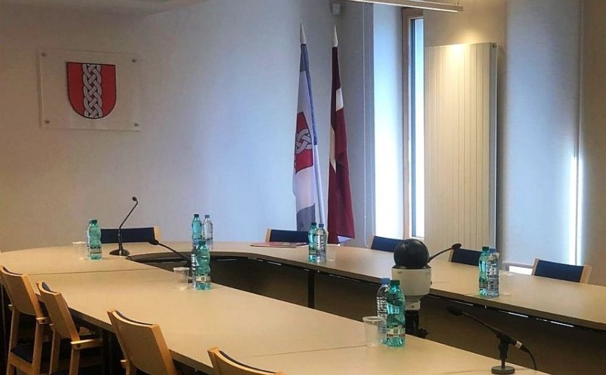 "Jaunā vienotība" Ropažos aiziet strādāt opozīcijā