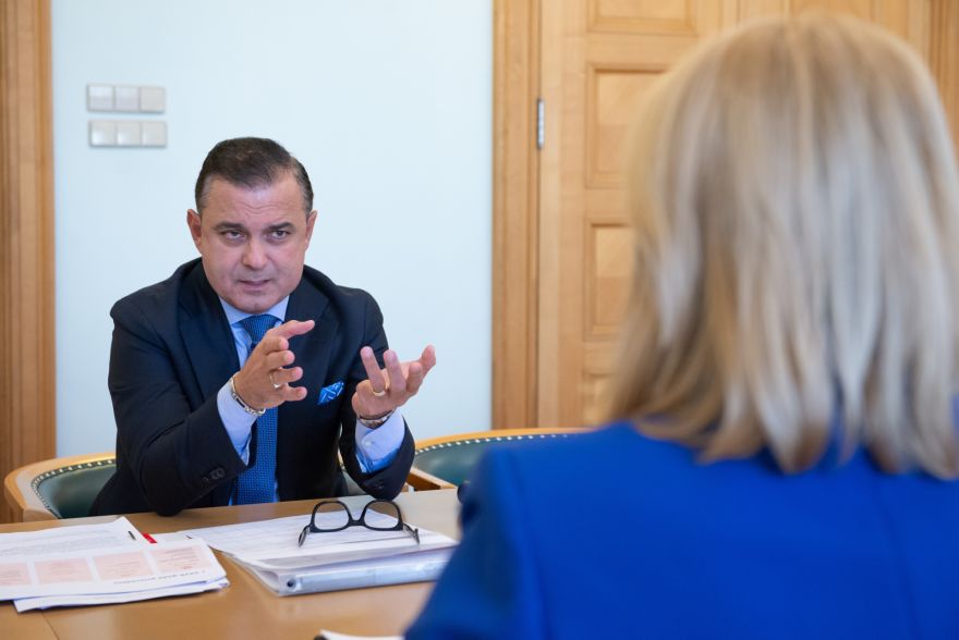 “Jaunā vienotība” rosinās divu ministriju apvienošanu