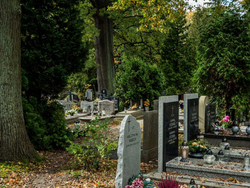 Jūrmalā plāno paplašināt kapsētu, taču baznīcas negaidītais nosacījums visu sarežģīja...