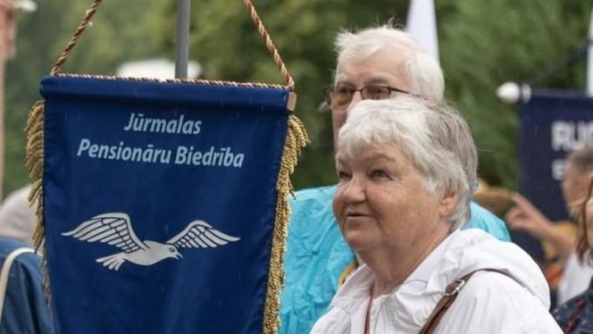 Attēls rakstam: Jūrmalas senioru izglītība – no bērnu autiņiem līdz drosmīgiem izglītības piedāvājumiem