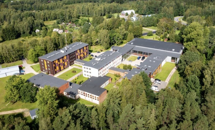 Jūrmalas struktūrvienības reorganizācija ļaus vairāk ieguldīt Murjāņu sporta ģimnāzijas audzēkņu izaugsmē. Cilvēkiem ir iebildumi