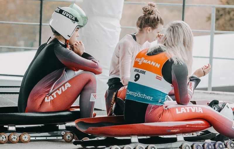 Kamaniņu izlases treniņos strādā arī juniori, bet daži vadošie braucēji vēl dziedē traumas