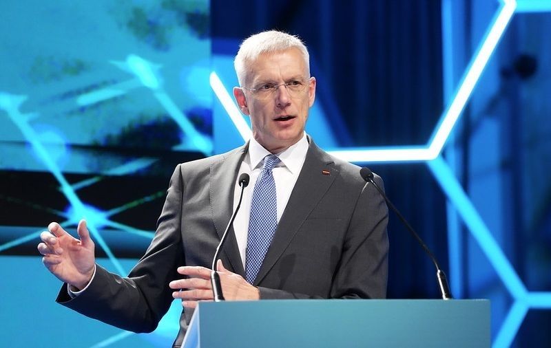 Kariņš: Diskusijās ar sociālajiem partneriem strīdīgākā tēma bija nodokļu politika