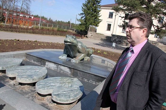 Ķekavas domnieks Andis Adats vērsīsies tiesībsargājošās institūcijās pret viņu vērsto publikāciju dēļ