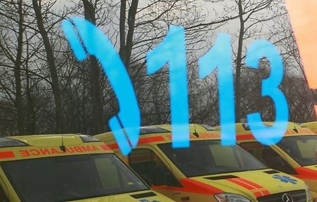 Ķekavas novadā saskrienas divas automašīnas; cieš auto pasažiere 