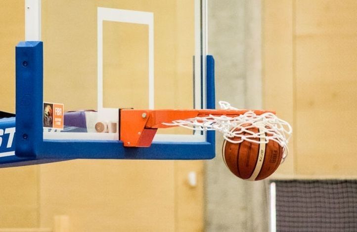 Ķekavas un Mārupes basketbolisti piedzīvo zaudējumus pamatlaikā, siguldieši – otrajā pagarinājumā