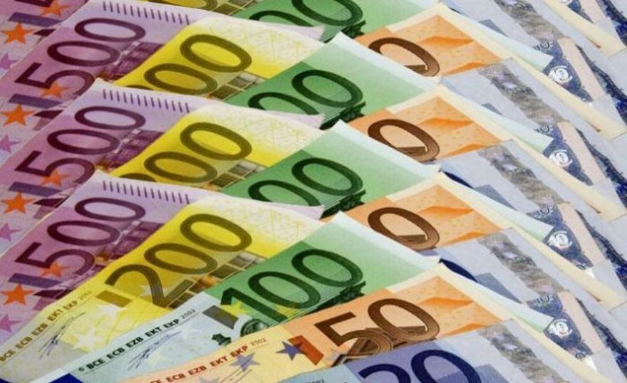 Kopējie nodokļu parādi Latvijā marta sākumā bija 823,888 miljoni eiro