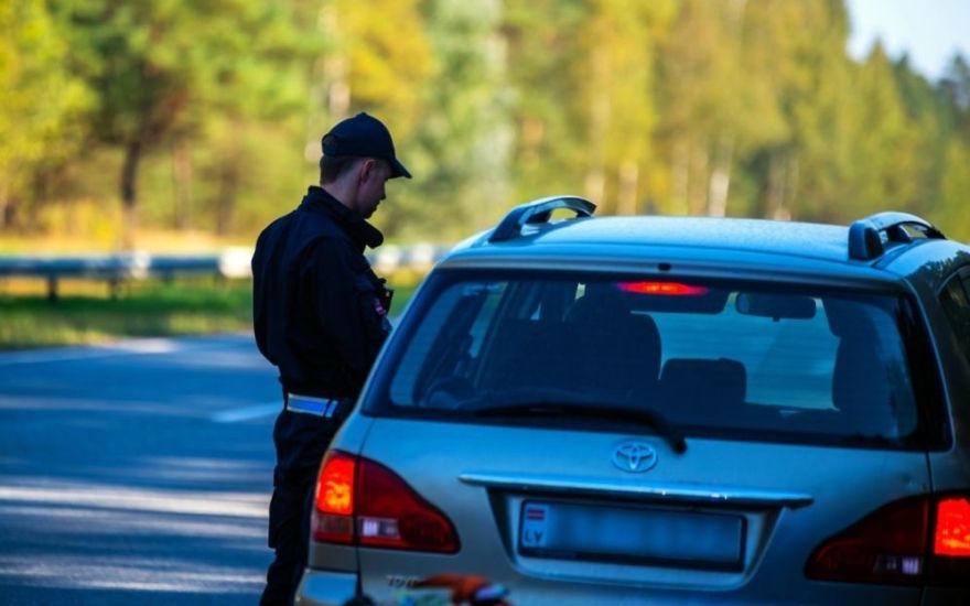 Kopš nedēļas sākuma ceļu satiksmes negadījumos Rīgas reģionā cietuši 33 cilvēki, viens gājis bojā