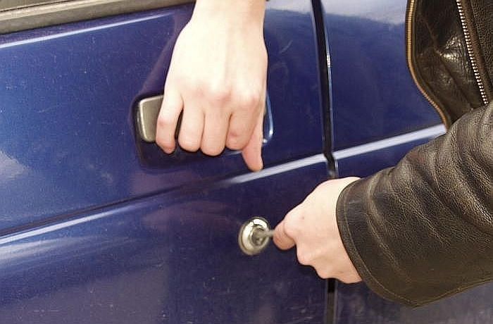 Kopš nedēļas sākuma nozagtas 10 automašīnas un 13 velosipēdi