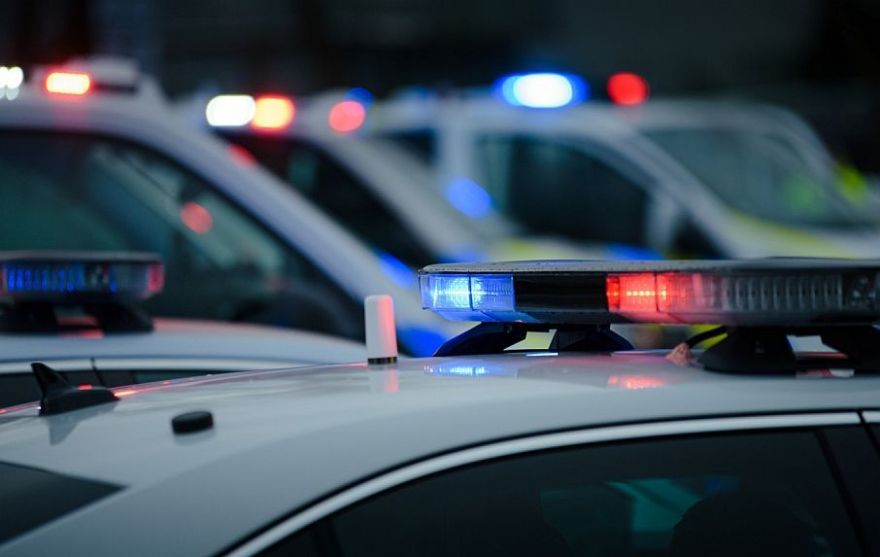 Kopš pirmdienas ceļu satiksmes negadījumos Rīgas reģionā cietuši seši cilvēki, viens gājis bojā