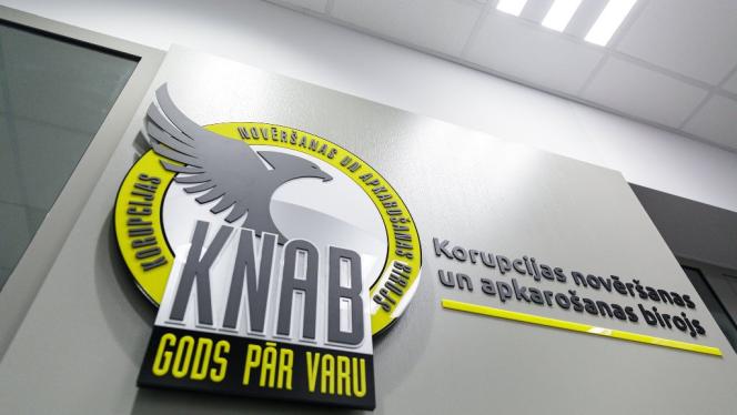 Attēls rakstam: Korupcijas ēna pār slimnīcu iepirkumiem – kratīšanas vairākās ārstniecības iestādēs (papildināta)
