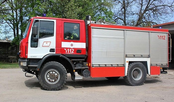 Krimuldas novadā deguši metāllūžņi, Stopiņu novadā – pirts