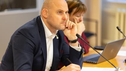 Attēls rakstam: Kulbergs redz plašu koalīciju ar visām partijām, izņemot vienu. Kura tā ir?