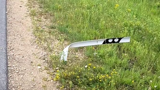 Attēls rakstam: Kuru tie traucēja? Ķekavas novadā nolauzti un pazuduši 38 signālstabiņi