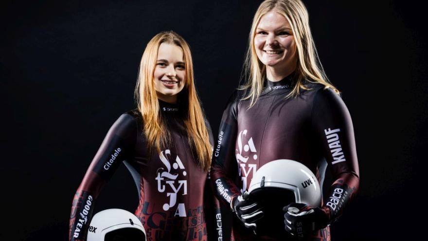 Attēls rakstam: Labākas par olimpiešiem: Upītei un Pavlovai trešā vieta Sanktmoricā (papildināta)