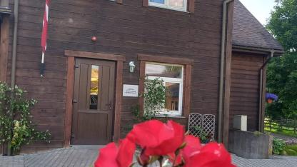 Attēls rakstam: Labdarības festivālā Siguldā grupu mājas izpirkšanai saziedoti 5315 eiro