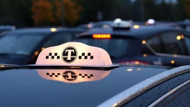 Attēls rakstam: Lasāmgabals. Nakts taksometrā