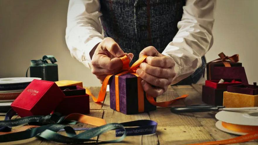 Attēls rakstam: Lasāmgabals. Neērtās dāvanas