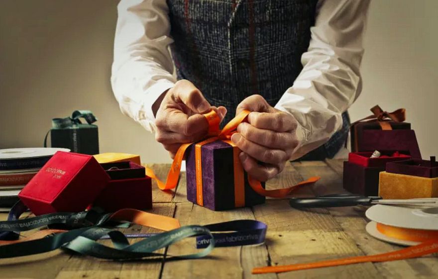 Lasāmgabals. Neērtās dāvanas