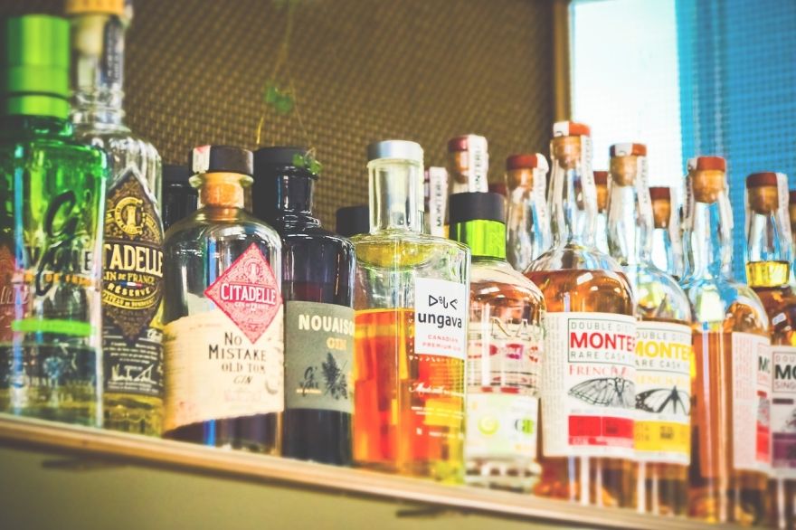 Latkovskis: Akcīzes nodokļa likmes alkoholam jāsaskaņo starp Baltijas valstīm