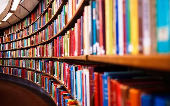 Latvijā būtiski samazinās to cilvēku skaits, kas lasa grāmatas