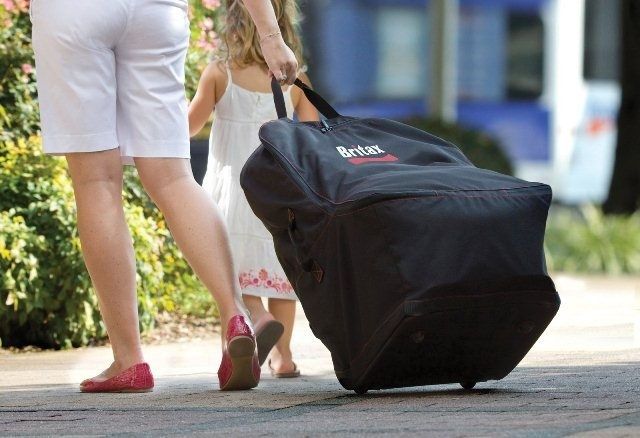 Latvijā šogad adoptēti 29, bet uz ārzemēm - 31 bērns