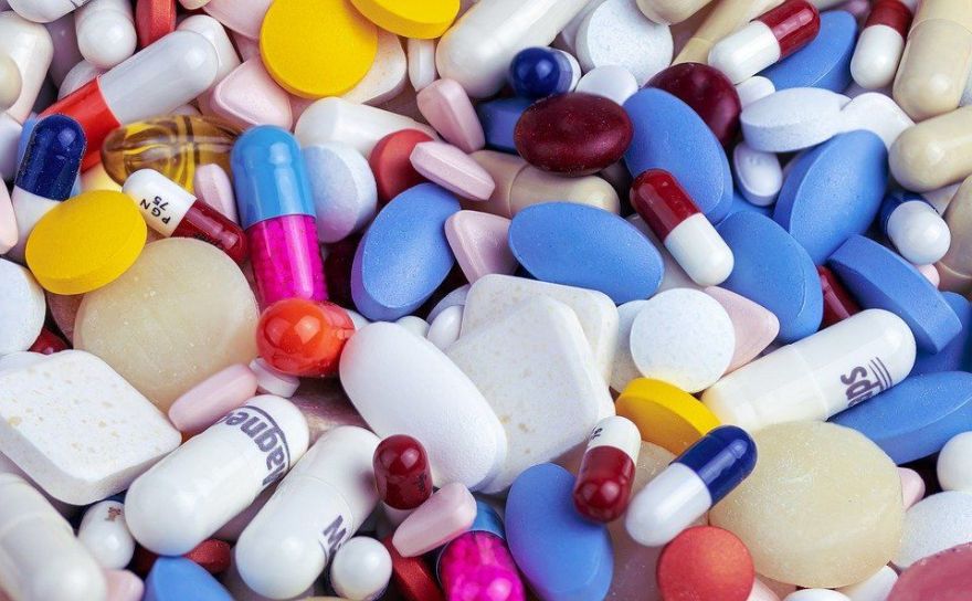 Latvijā trešdaļa iedzīvotāju vispār nav dzirdējusi terminu "viltotas zāles"