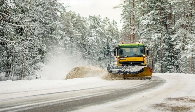 "Latvijas autoceļu uzturētājs" ziemas sezonai sagatavojis 26 000 tonnu sāls