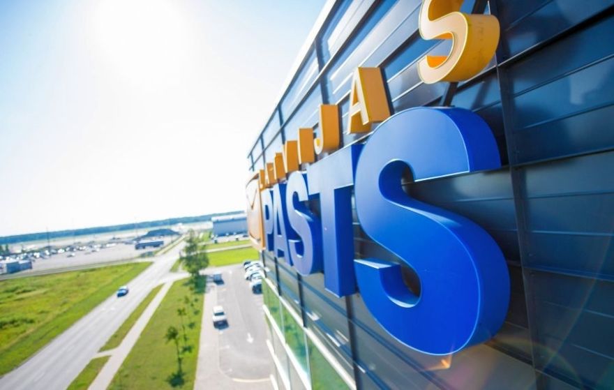 "Latvijas pasts" slēdz visas pasta nodaļas brīvdienās un saīsina darbalaikus