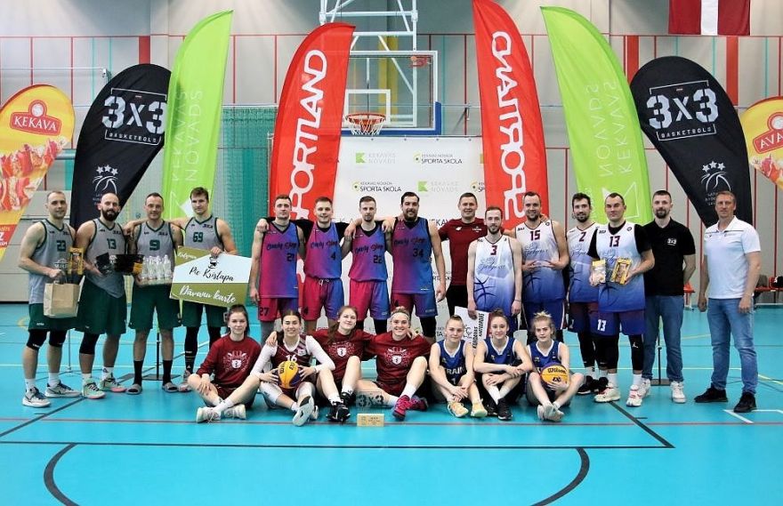LBS "Open" 3x3 basketbola turnīrā Ķekavā uzvar lietuvieši un ukrainietes