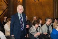 Foto: Romantiskais brīvības bruņinieks. Leonam Briedim veltītā piemiņas grāmatā apkopotas dzejniekam tuvu cilvēku atmiņas