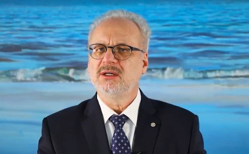 Levits: Sabiedrībai konsekventi jāievēro valdības noteiktās epidemioloģiskās drošības prasības