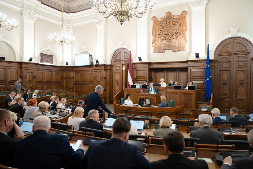 Lielākie pārsteigumi CVK datos: atklāts, cik raibs ir deputātu kandidātu mantiskais un sociālais profils