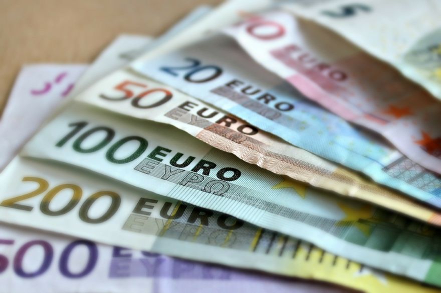 LTRK aptauja: 87,29% respondentu uzstāj, ka politiķiem ir jāpārceļ minimālo VSAOI sistēmas spēkā stāšanās termiņš