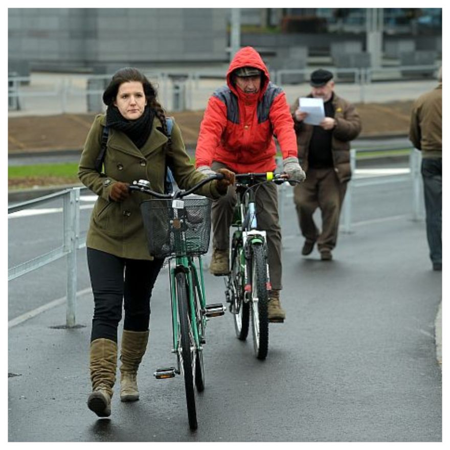 Mārupē izbūvēti gandrīz 10 km jauni veloceļi — uz Rīgu varēs nokļūt ērtāk