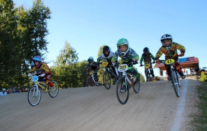 Mārupes BMX braucēji no Valmieras pārved piecas godalgas