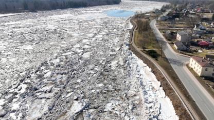 Attēls rakstam: Mazinās ledus sastrēgums Pļaviņu ūdenskrātuvē