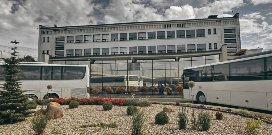 Miljonu darījums: par ievērojamu summu pārdos pusi "Rīgas Starptautiskās autoostas" akciju