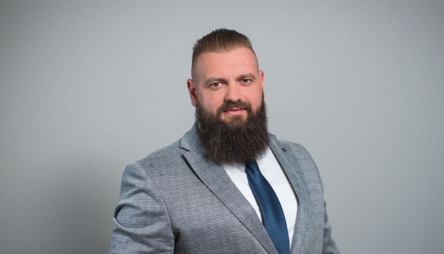 Miljonu krāpšanas aizdomas: apcietinātais Liopa atstādināts no amata DAP