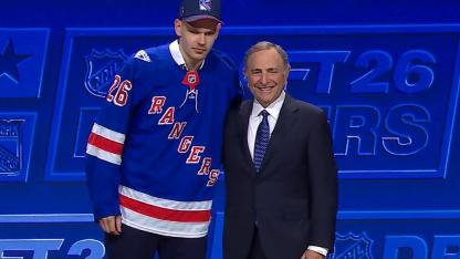 Attēls rakstam: Mums ir jauns NHL drafta rekordists: Alberts Šmits nonāk Ņujorkas "Rangers"