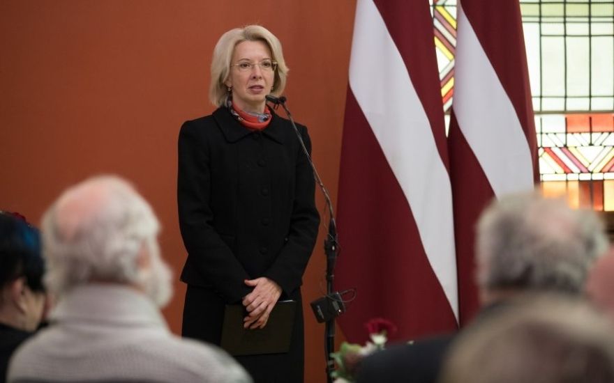 Mūrniece: Šodien jābūvē tādas barikādes, kas mūsu apziņā un prātos aizsargātu Latviju pret viltus ziņām