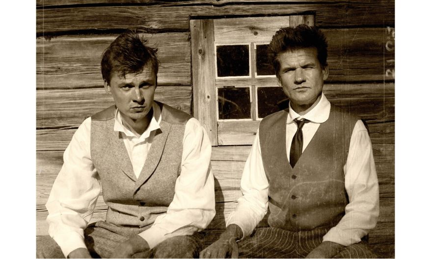 Mūzikas namā "Daile" top iestudējums "Veidenbaums un Veidenbaums"