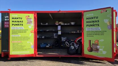 Attēls rakstam: Neizmet, bet atdod – mantu maiņas skapis Siguldā kļūst arvien pieprasītāks